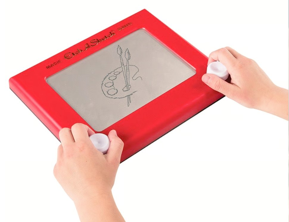 誰も話題にしてないけど私が絶対新規購入する知育玩具。Etch A Sketch
