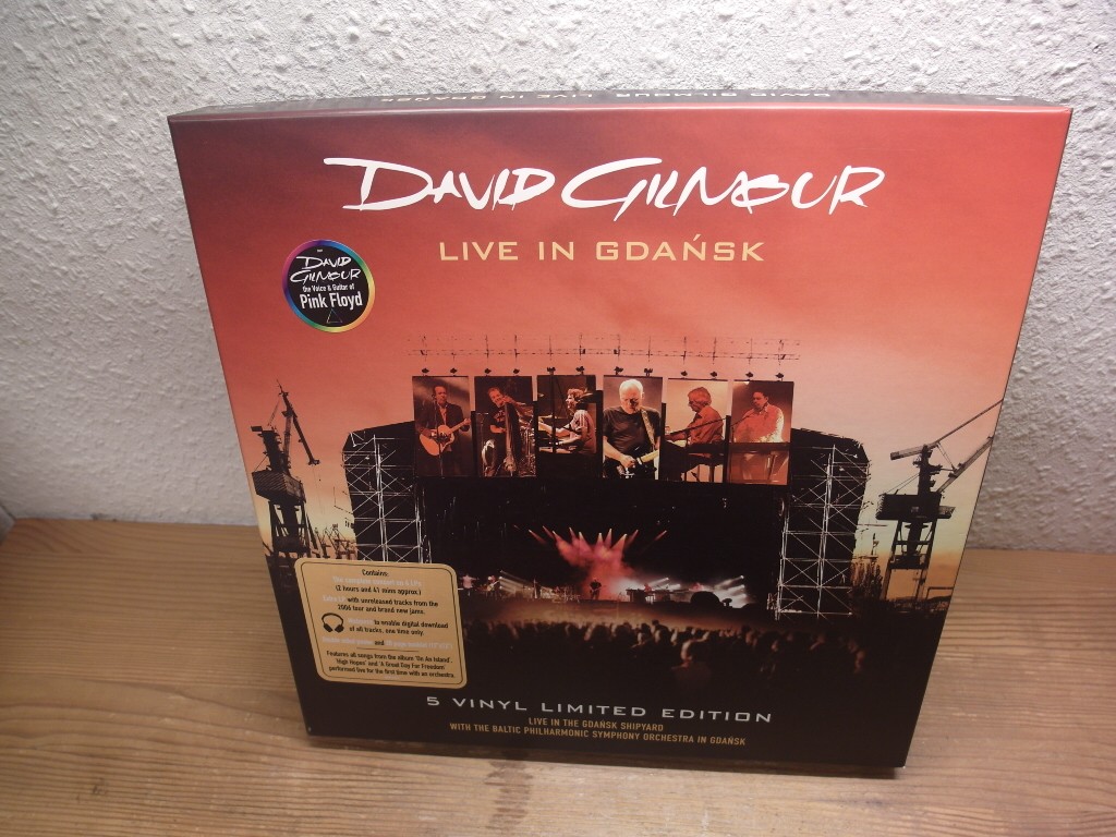 11. Smile Sold At Auction: Special Edition David Gilmour Live In