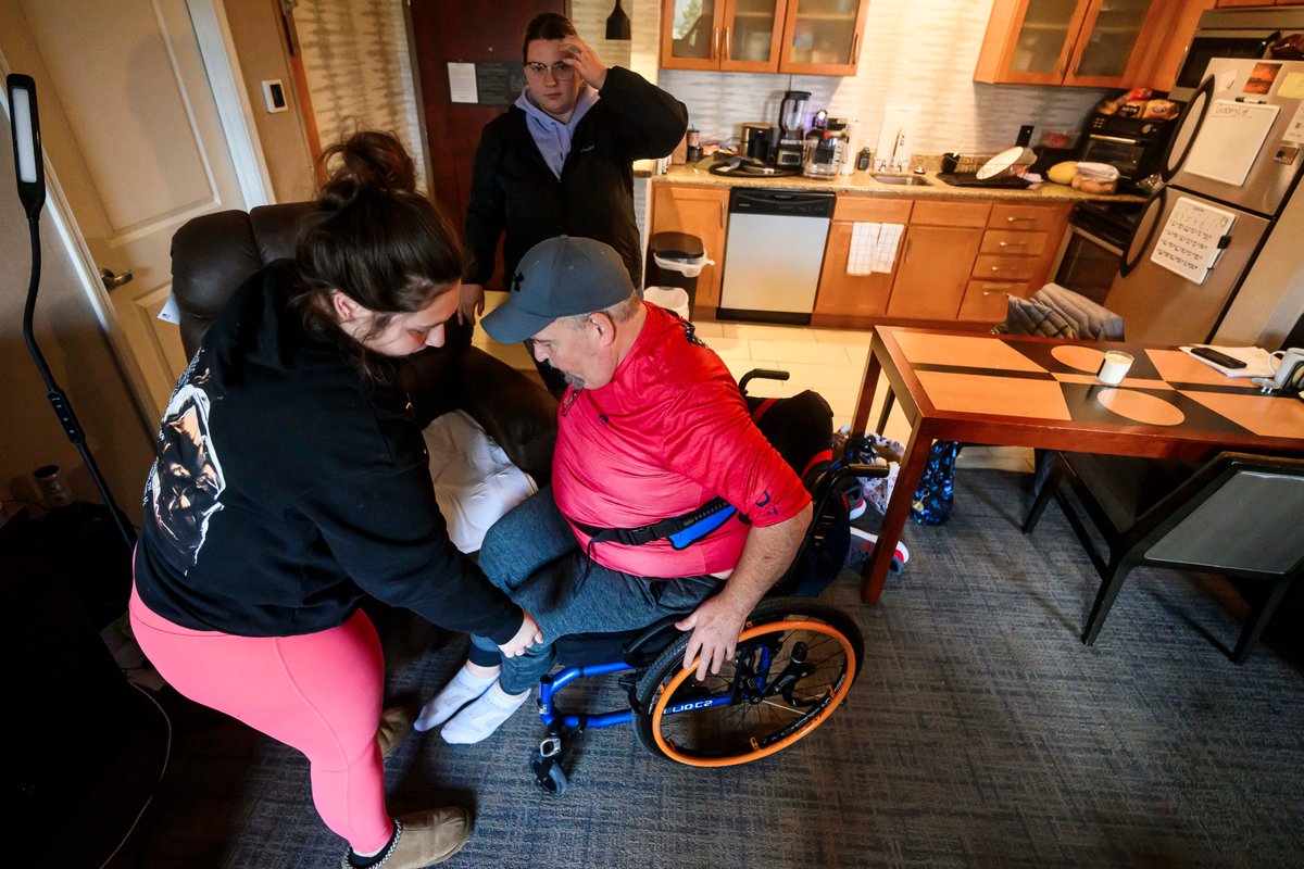 Chad Livengood tweet media