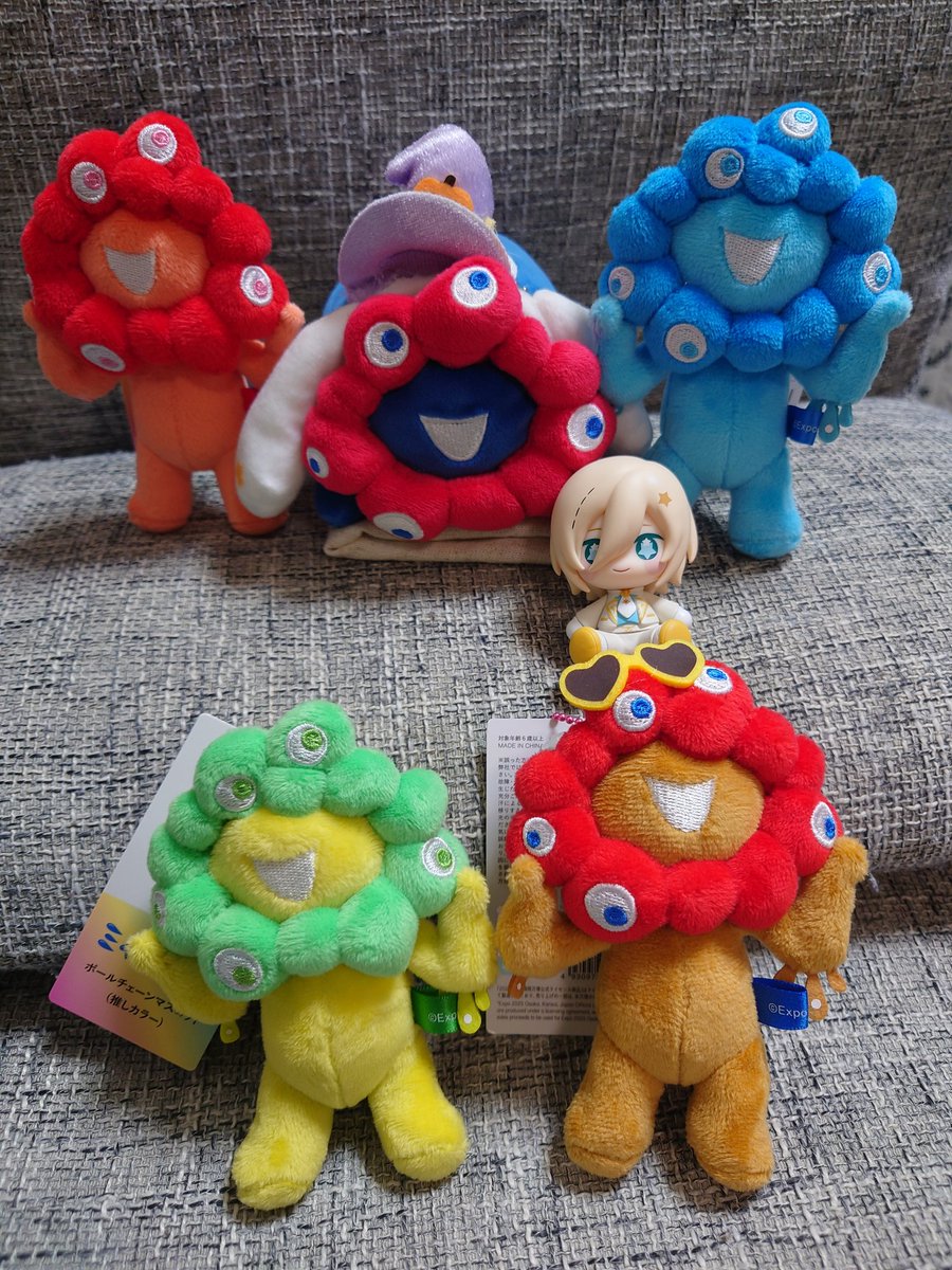 推しカラー 日焼け コンプリートセット ミャクミャク　次回入荷未定品 そして、念願の推しカラーミャクと日焼けミャクが我が家に✨✨ 朝から