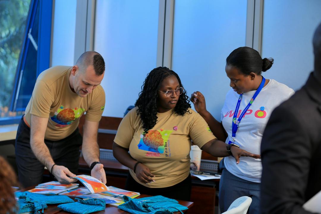 mwesigaadrian's tweet photo. We’re live in the hands-on session!
Young innovators are here to understand how IP protects their ideas, brands &amp; creativity.
This is how you build a future of empowered creators powered by @URSBHQ × @WIPO
#IPinaBox 
#PlayLearnProtect https://t.co/V5I37jjo4g