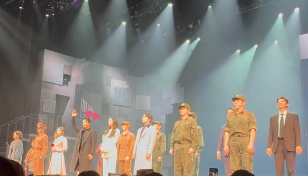 아카네 tweet media