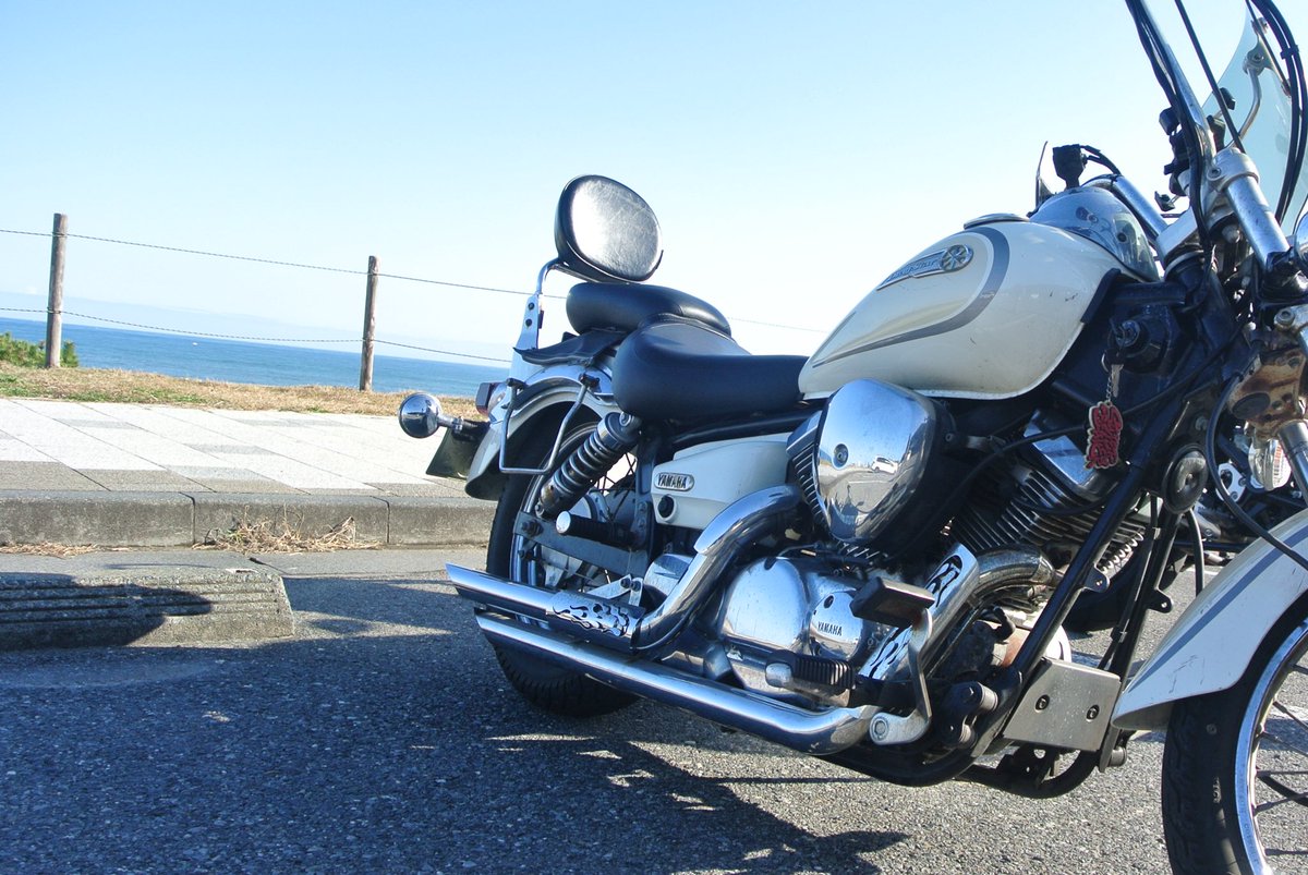 2000h12n's tweet photo. たまにはバイクで出かけるも良いネ https://t.co/TJu4ChbwPt