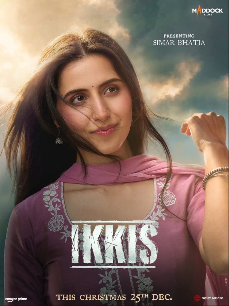 there’s something so real about Simar’s presence… subtle but it hits so deep ✨ #Ikkis