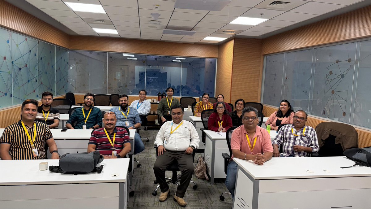 lntsufin's tweet image. Strengthening our culture of adaptability! Our Product &amp;amp; Tech teams completed an Agile Excellence workshop to boost skills and drive better outcomes.

#AgileExcellence