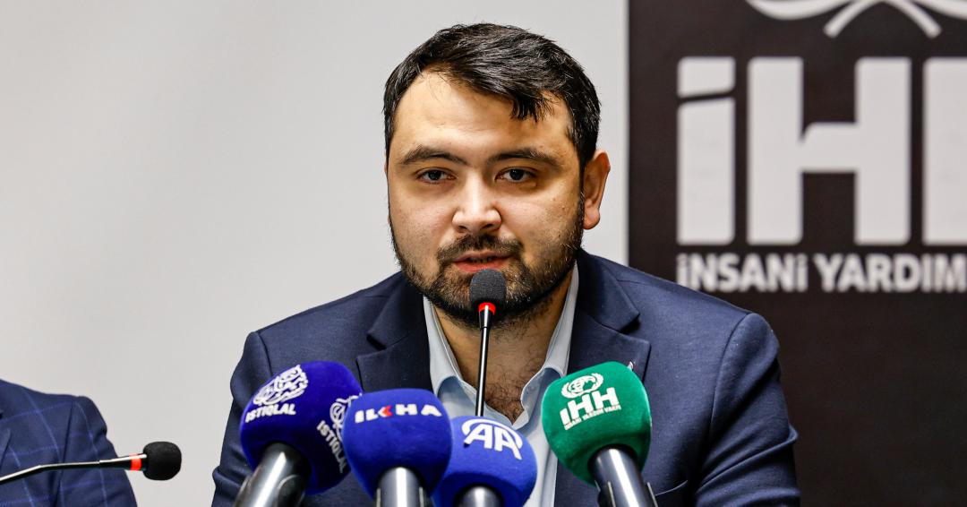 ethrworg's tweet image. 10 Aralık Dünya İnsan Hakları Günü dolayısıyla mazlum coğrafyalar için güçlü ve ortak bir ses yükseltmek amacıyla basın açıklamamızı gerçekleştirdik. 10 Aralık ne yazık ki hakların anılması için bir gün olması gerekirken uzun süredir devam eden savaşları, işgalleri ve sistematik…