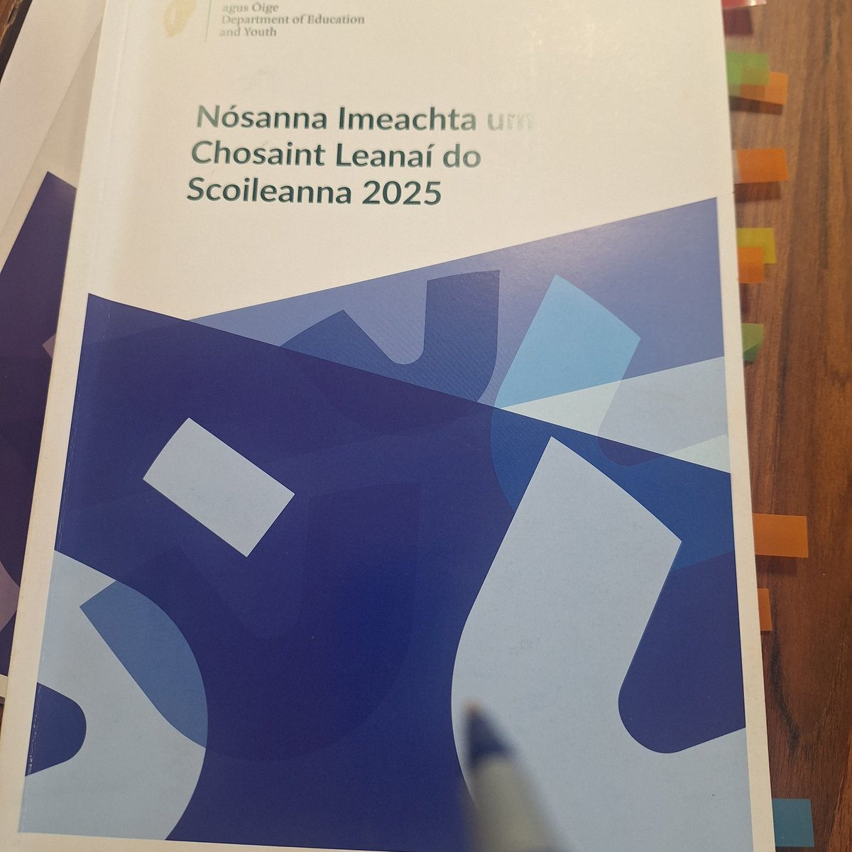 Laurel Hill Coláiste tweet media