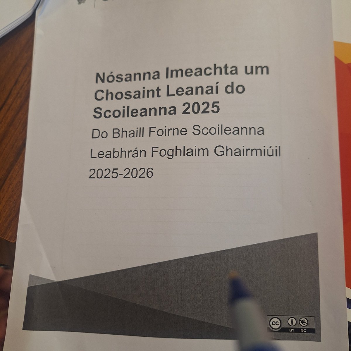 Laurel Hill Coláiste tweet media