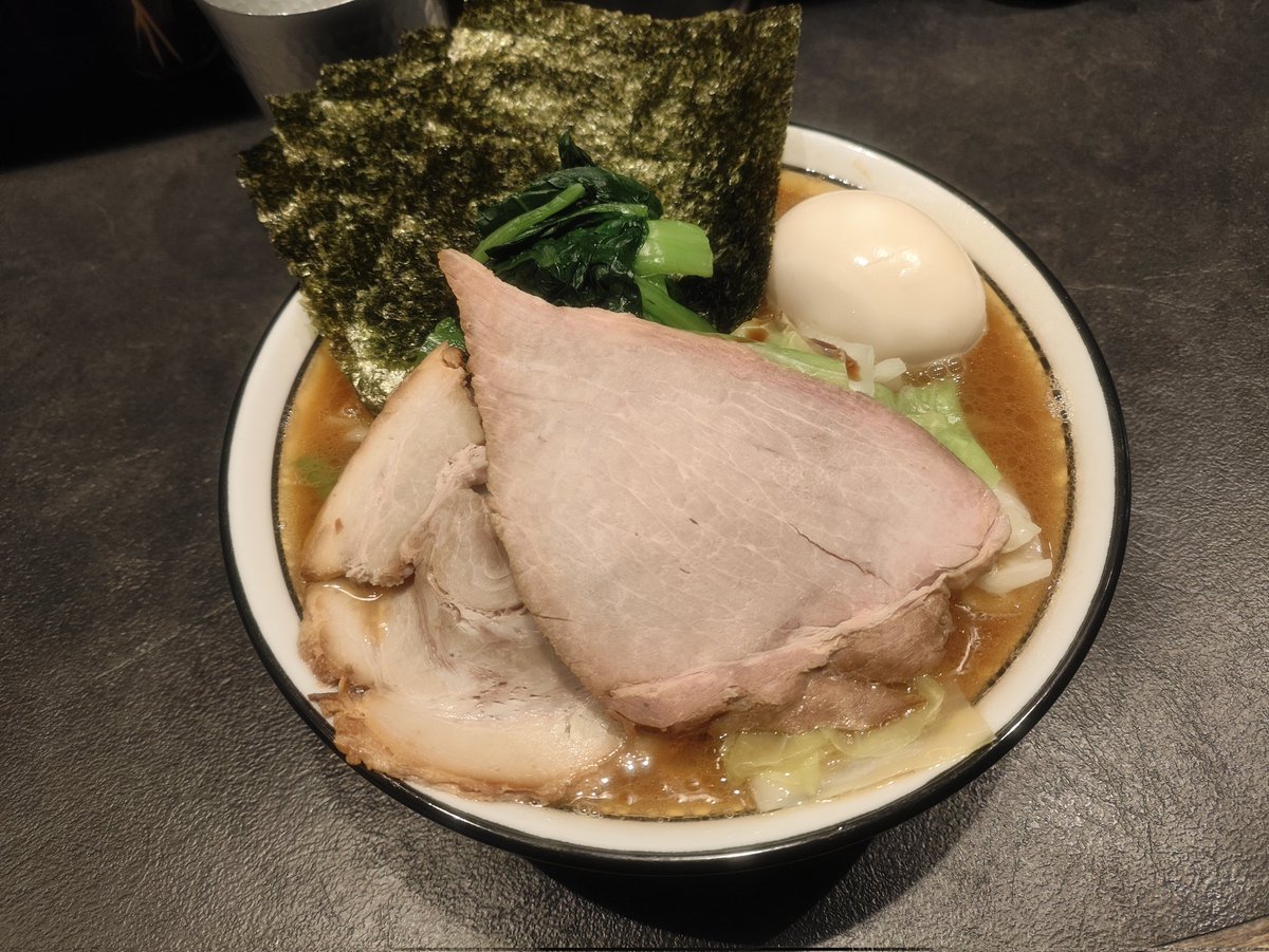 しゅな@C107 2日目(水) 南h21b (@WinSchneid) / Posts / X