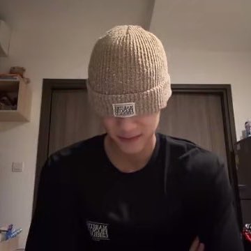 bbyoknii's tweet image. บันทึกน้องจาว่ากม ๆ :

หนูโกดแม่สิบปีทิ่บอกว่าหนูน่ารัก ทั้ง ๆ ที่หนูหล่อแฮนซั่มแอ่นคูลขนาดนิ้ ถ้าหนูเห็นอีกหนูจะงอนอีกสิบปี !!! แล้วแม่อย่าลืมมาง้อหนูด้วยนะ เข้าใจไหม !!! 

ลงชื่อ น้องจาว่ากม ๆ 

 —— #javabh @javabh28 😾