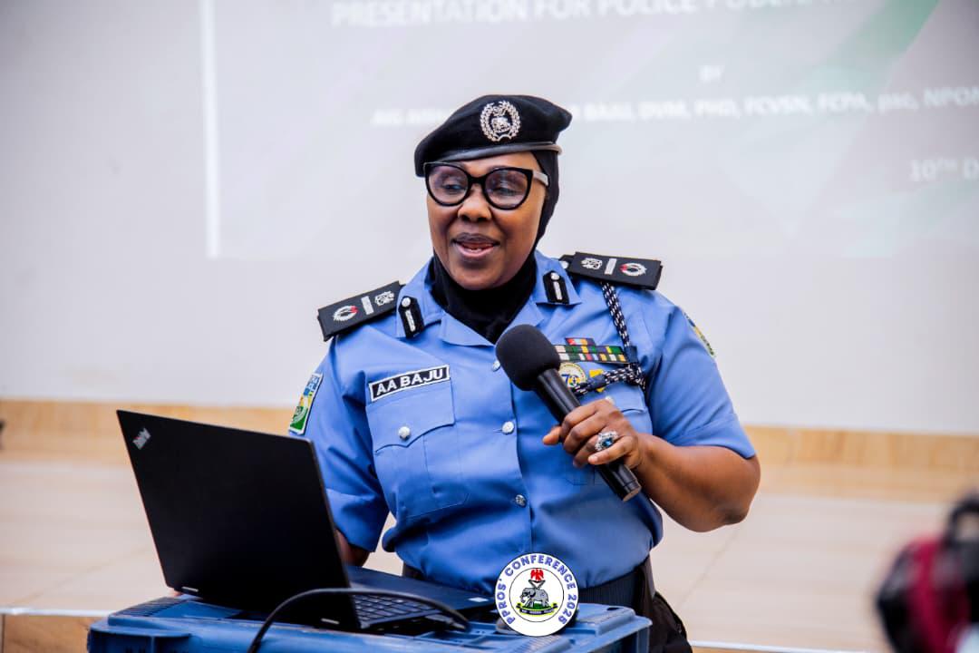 PoliceNG's tweet image. PPROS CONFERENCE 2025: Day 3

Our dedicated PPROs engaged with faculty experts, focusing on critical issues and best practices essential for enhancing their professional roles.