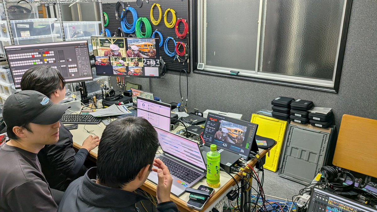 rainman1218's tweet photo. まもなくなるほどトレイン！
リモート制作もなかなか大変なんです…｡
https://t.co/L4Ls7iwZjt https://t.co/KTyvvem6jY