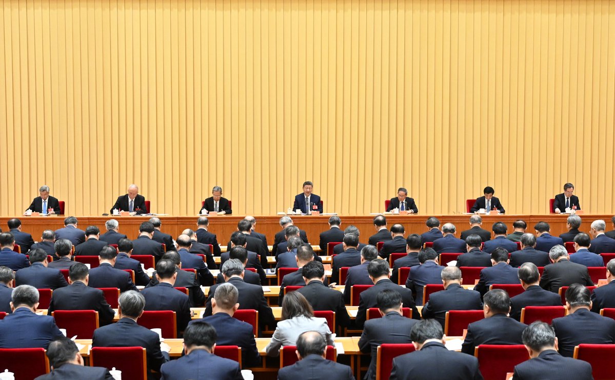 The 2025 Central Economic Work Conference outlined eight key tasks for 2026:

1⃣ Prioritizing domestic demand and building a robust domestic market
2⃣ Driving innovation-led growth and accelerating the cultivation of new economic drivers
3⃣ Deepening reforms to energize