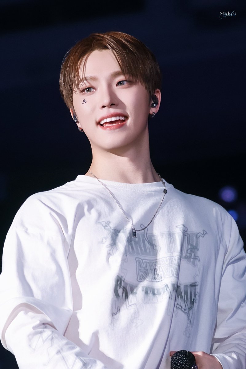 251211 NEW_ in Tokyo Day1 

✨✨✨

#디노 #DINO #이찬 #ディノ
#세븐틴 #SEVENTEEN
<a href="/pledis_17/">세븐틴(SEVENTEEN)</a>