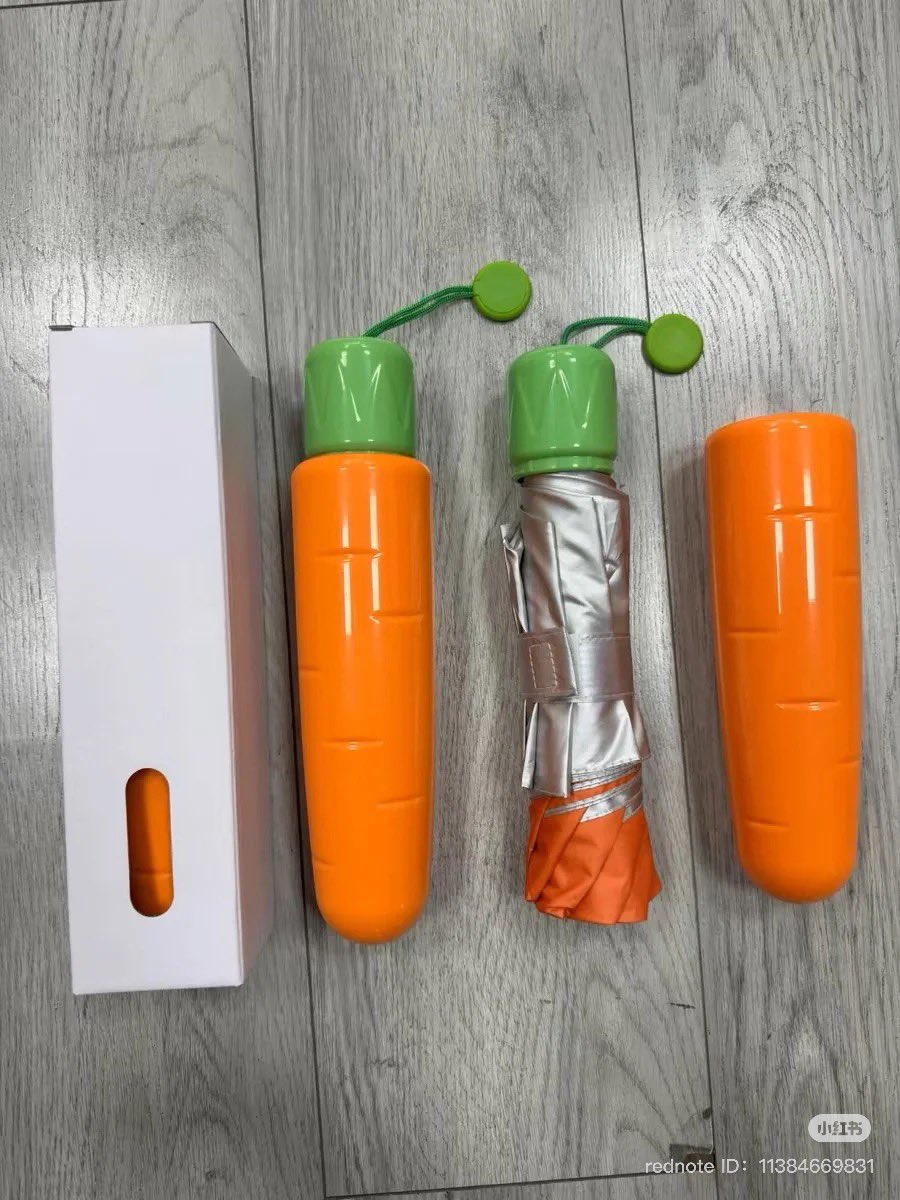 edfens's tweet photo. adorable umbrella for rainy days 

a thread https://t.co/A8jhIEmlta