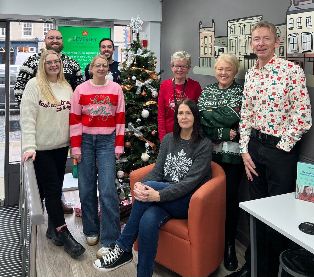 It's National Christmas Jumper Day today! Lots of our lovely staff wore some festive attire, the donations from the staff will be match funded and sent to <a href="/MindHEY/">Hull & E. Yorks Mind</a>. 💙❄️
#Christmas #ChristmasJumper #Charity