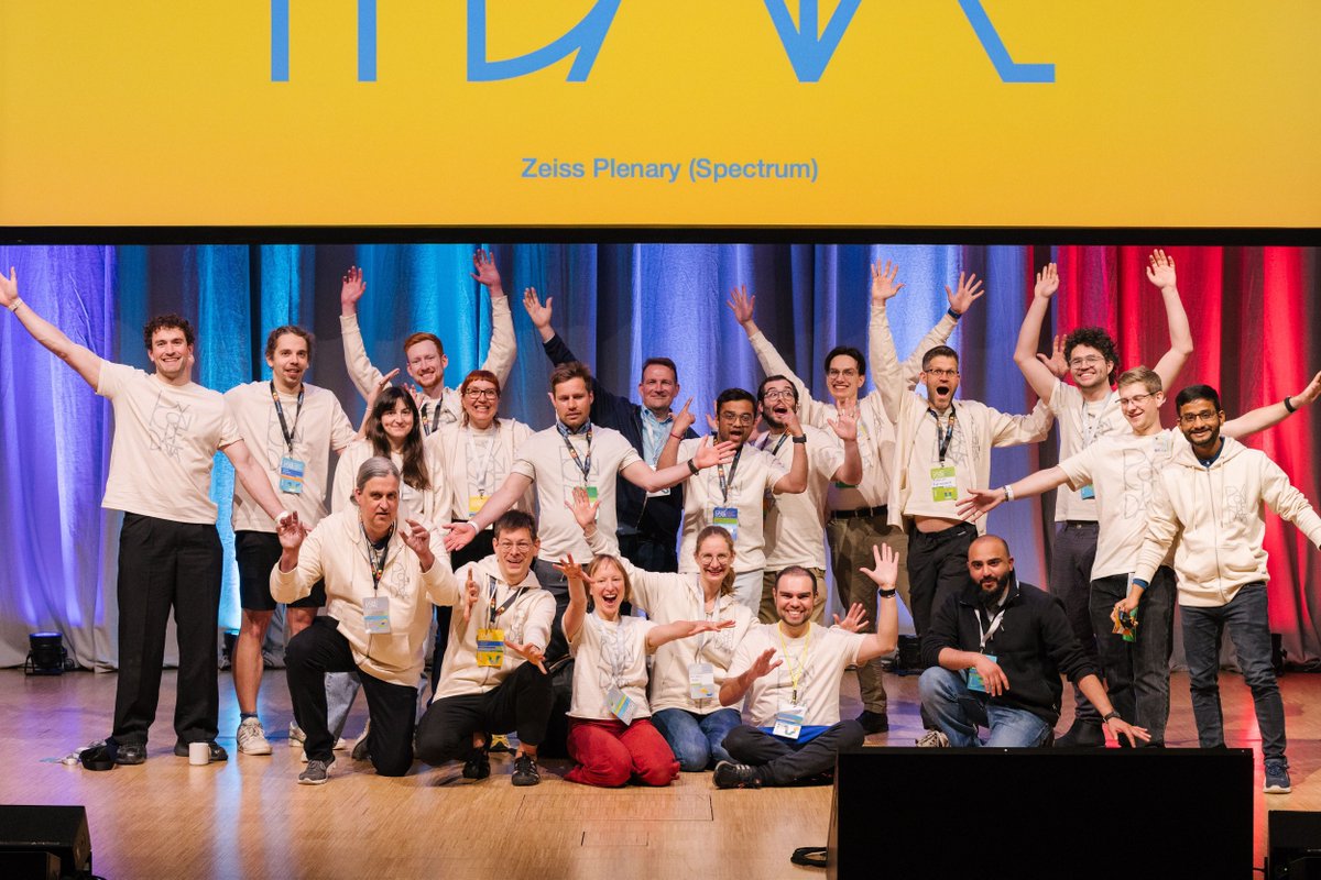 PyConDE's tweet image. What makes our community special 💛
At PyCon DE &amp;amp; PyData, everyone’s welcome to share, learn &amp;amp; connect.
Our Code of Conduct keeps it open, kind &amp;amp; inclusive.
#PyConDE #PyData #Python #AI #Community