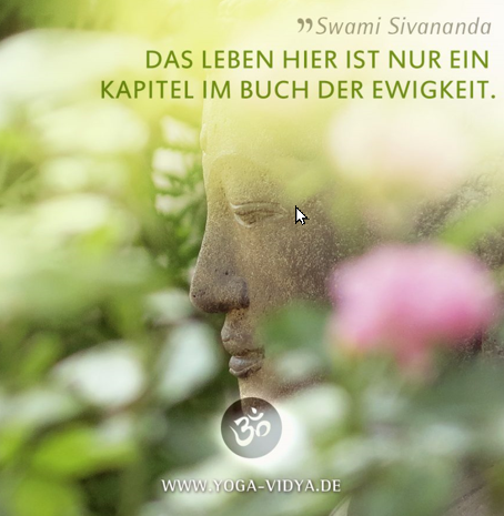 swami_sivananda's tweet photo. Er lehrte, die ganze Welt als eine Familie zu sehen. #YogaVidya #SwamiSivananda #VasudhaivaKutumbakam https://t.co/zXt0IuHFLZ