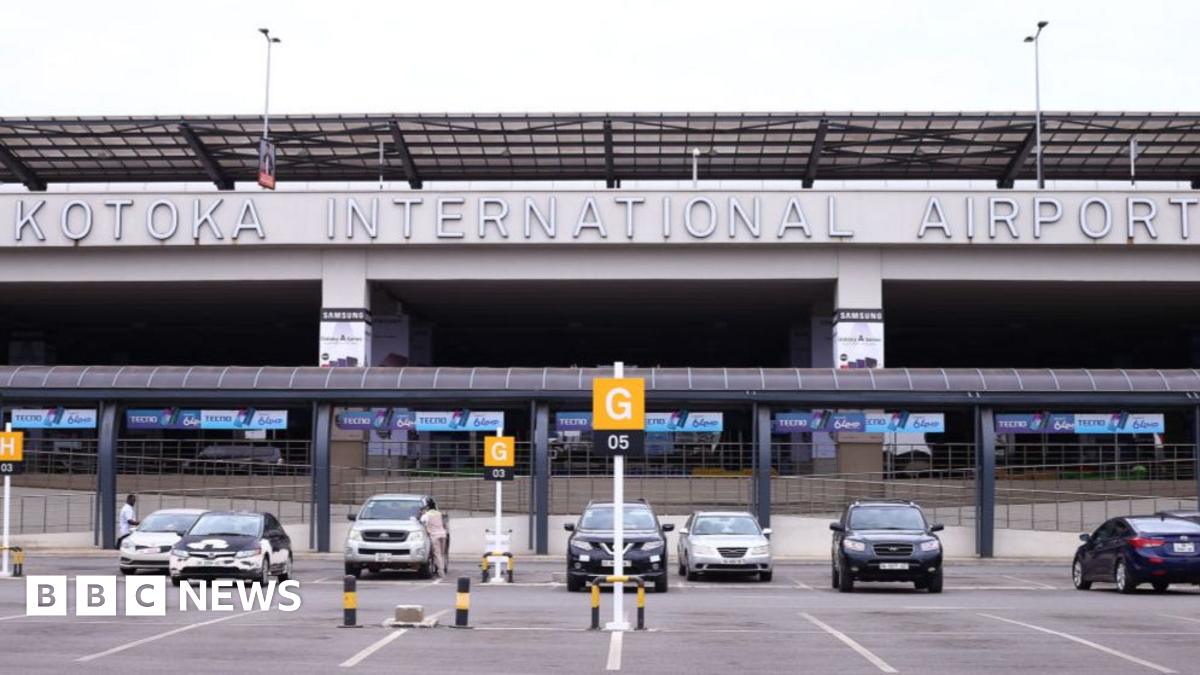 BBCAfrica's tweet photo. Ghana has deported three Israeli nationals who arrived in the country on Wednesday in what appears to be a tit-for-tat move over the alleged mistreatment of Ghanaian nationals at Ben Gurion International Airport in Israel.

https://t.co/A7UqyrUjfc https://t.co/wE3J4rujQo
