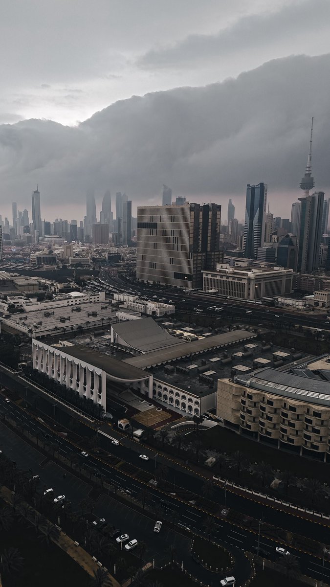 jacobKw8's tweet photo. أمطار الكويت اليوم ١١ ديسمبر 🌧️ https://t.co/d3PgJ0m38m