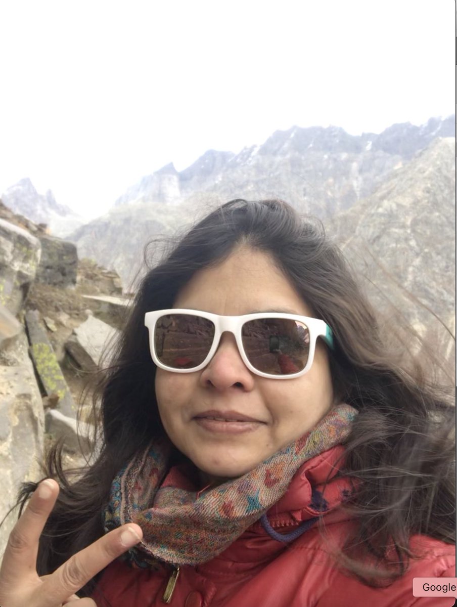 Shrutikagirdhar's tweet photo. #throwback to my first ever trek on the international mountain day. From 14,000 feet to 19,000 feet it’s been a journey full of bitter sweet memories but never a dull moment in the mountains! #internationalmountainday #hamptapass #trekking #mountaineering #Himalayas https://t.co/acZqlIrThj