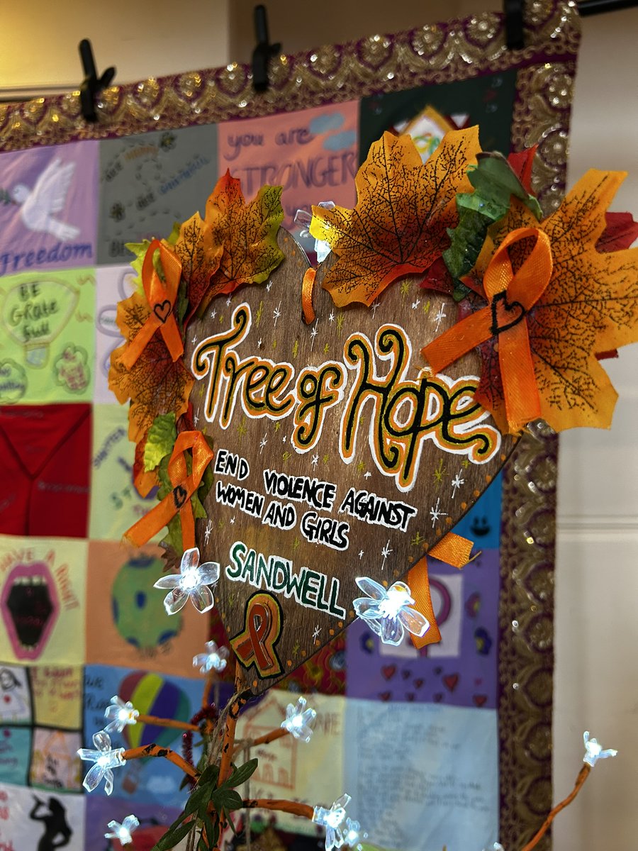 BCWomensAid's tweet image. 🌱 Let’s keep planting seeds of hope.

Over 16 days, our Tree of Hope blossomed with messages of courage from our community, professionals &amp;amp; clients. Seeing it at the #16DaysSummit was a powerful reminder: together, hope grows.

#16DaysOfAction @SandwellCouncil