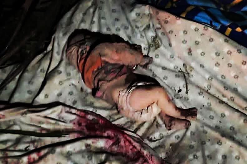 lwin051965's tweet photo. Burmese (Myanmar) junta drops two 500lb bombs into the hospital in Mrauk Oo, Arakan (Rakhine) state at 9.45am on Dec. 11, 2025. 35 civilians including children and women are killed and injured 71. The military junta intentionally targets the hospital where patients are treated https://t.co/uZ6B5lDcSb
