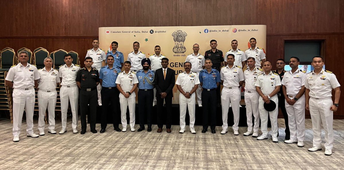 cgidubai's tweet image. CG H.E. Satish Sivan met the Naval Higher Command Course delegation from the Naval War College, Goa, as they commenced their Foreign Study Tour to the UAE. They discussed the India–UAE partnership, deeper cooperation, and CGI’s role in advancing bilateral engagements.
@InNwc