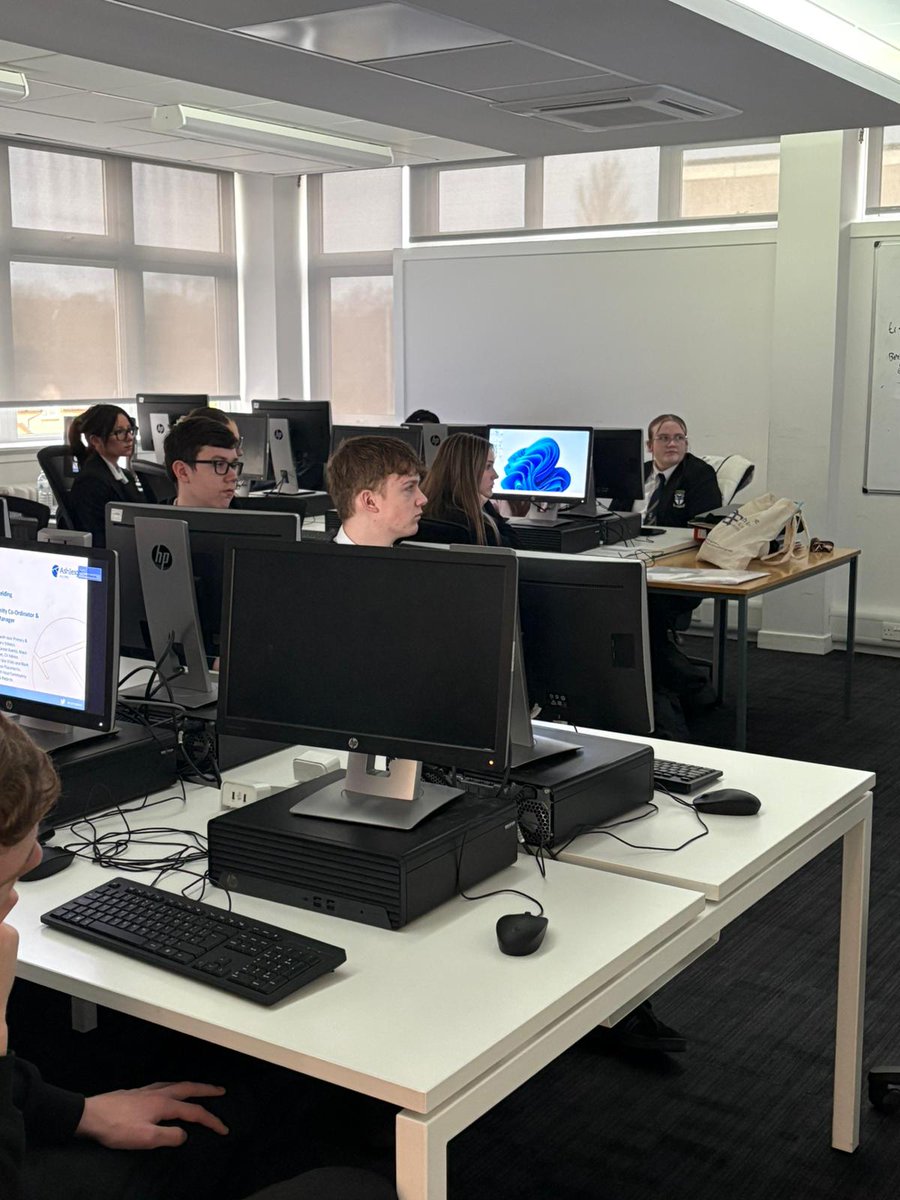 Kilwinning Academy DYW/SCQF tweet media