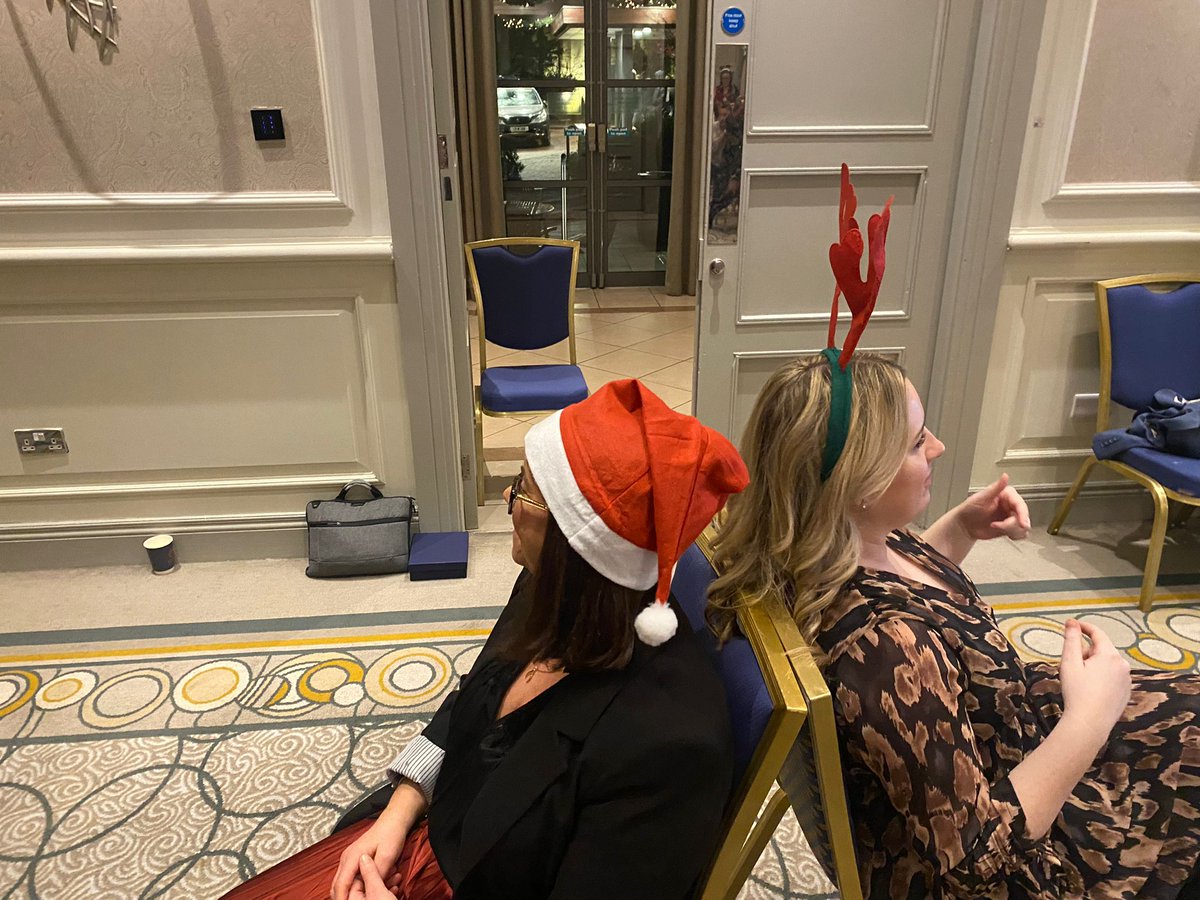 A Festive Twist on iBuild 🎅👷‍♀️ iBuild challenges groups to communicate clearly, collaborate under pressure and think strategically, all while creating something meaningful together. A powerful (and fun) way to wrap up the year with connection and teamwork at the centre! 🎁