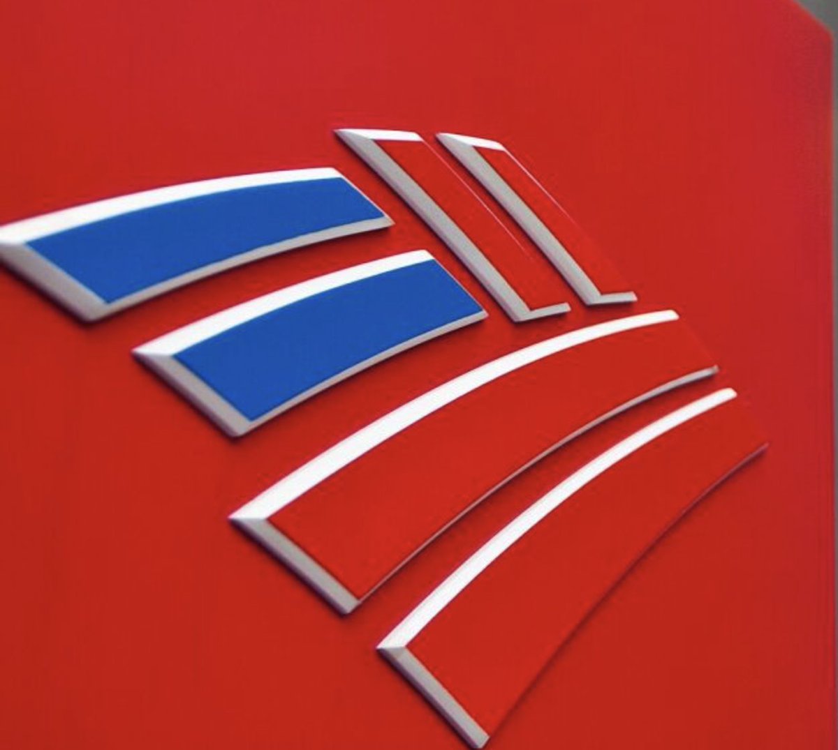 pete_rizzo_'s tweet image. JUST IN: $1.7 TRILLION BANK OF AMERICA JUST ANNOUNCED IT WILL ISSUE ITS OWN #BITCOIN BACKED CREDIT

WALL STREET IS ARRIVING. NOT PRICED IN 🔥