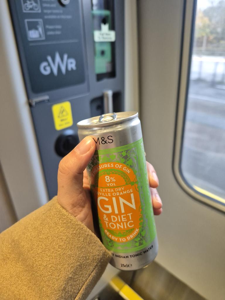 Amy W Schwartz is in 🇹🇼 tweet media