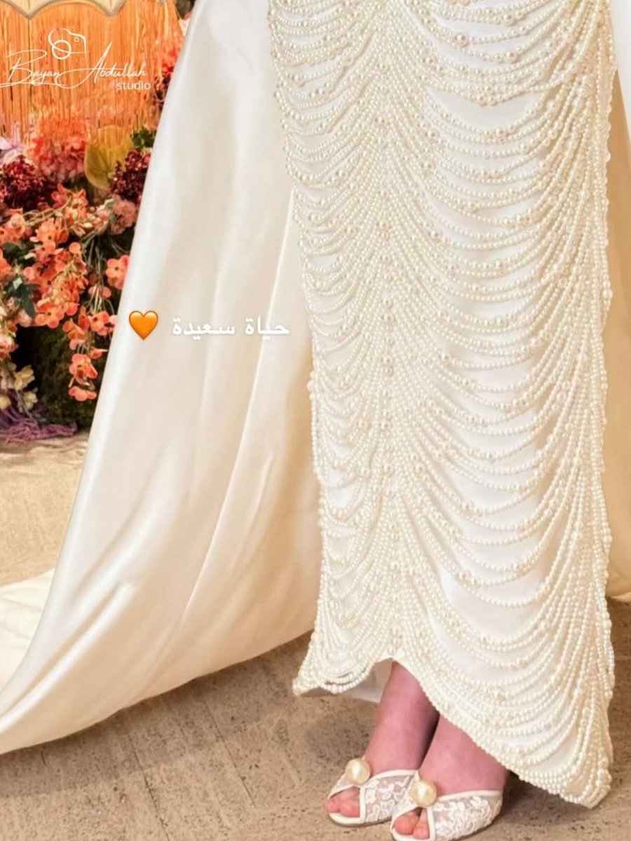Classy Weddings tweet media