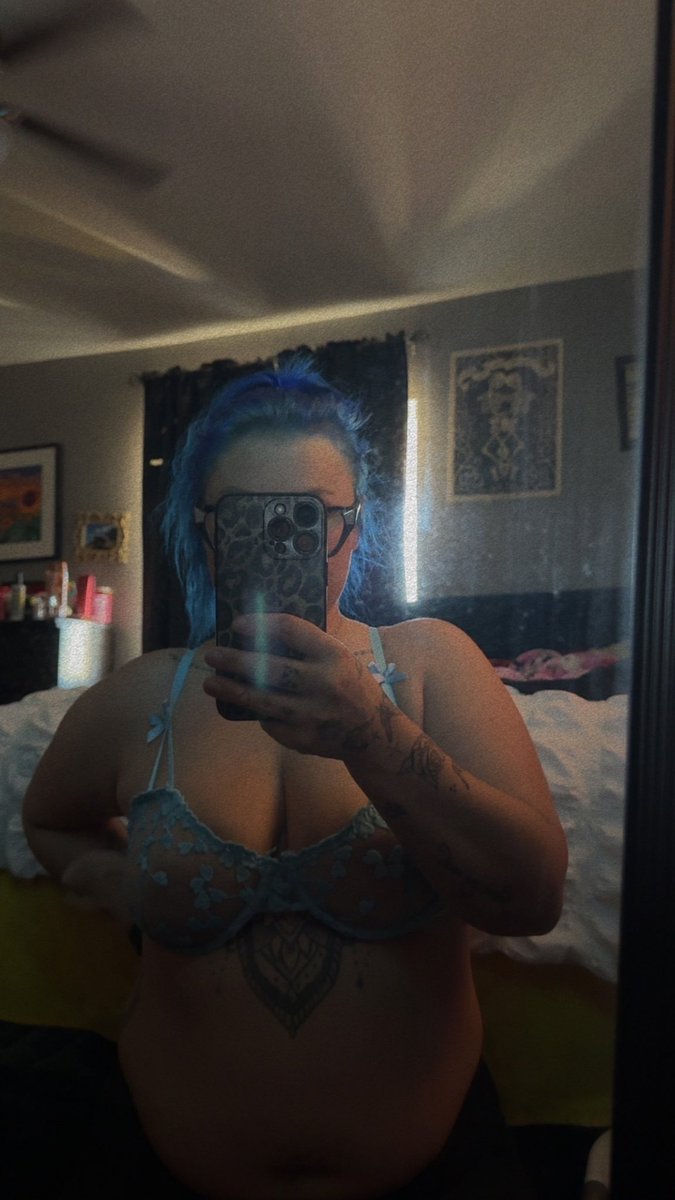 maried2121's tweet photo. Come subscribe and see more 🥰🥰
https://t.co/eLLKUzKQfU https://t.co/J7cU7wLw7V