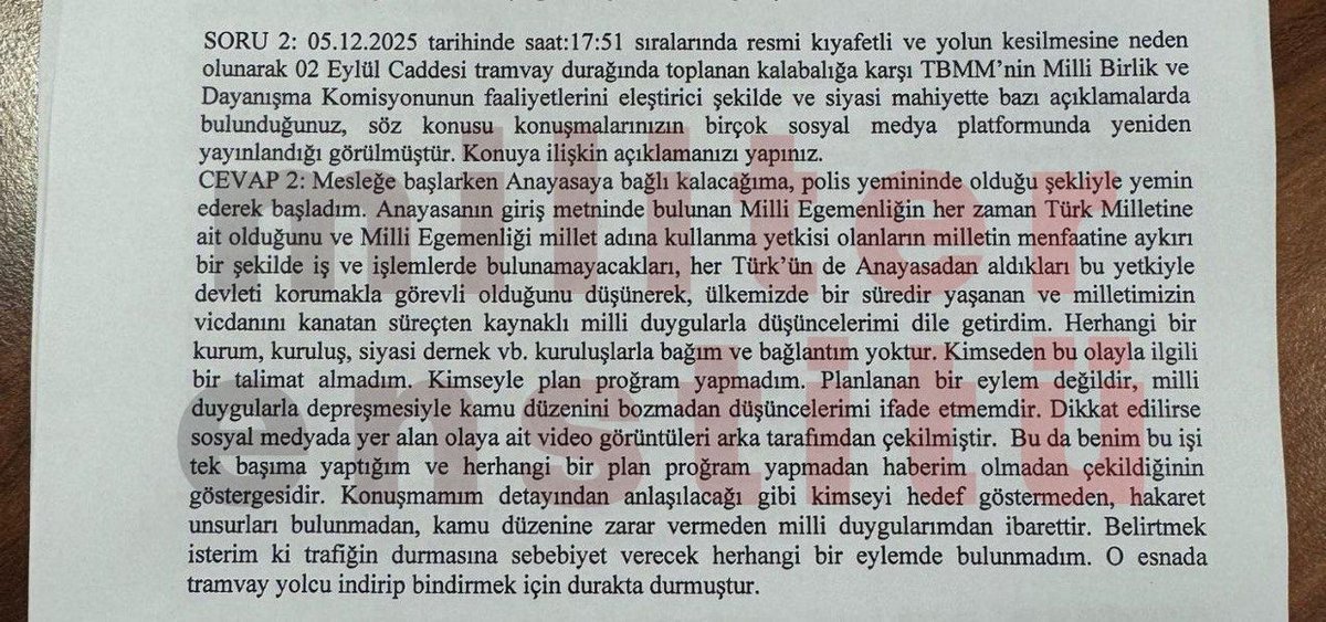 militerenstitu's tweet photo. 💥 II. Çözüm Süreci’ne tepki gösteren Onur Şener’in ifadesi ortaya çıktı:

• Mesleğe, Anayasa’ya bağlı kalacağıma yemin ederek başladım.

• Her Türk’ün Anayasa’dan aldıkları yetkiyle, devleti korumakla görevli olduğunu düşünerek, milletimizin vicdanını kanatan sürece tepkimi dile getirdim.

• Ülkemizde bir süredir yaşanan ve milletimizin vicdanını kanatan süreçten kaynaklı milli duygularla düşüncelerimi dile getirdim.