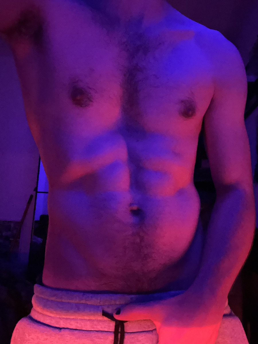 𝔇𝔢𝔩𝔦𝔫𝔮𝔲𝔢𝔫𝔱 tweet media