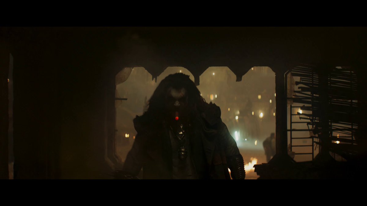 DCEMultiverse's tweet photo. Primer vistazo a Jason Momoa como Lobo en el trailer de #Supergirl https://t.co/oxDpgP52Gp