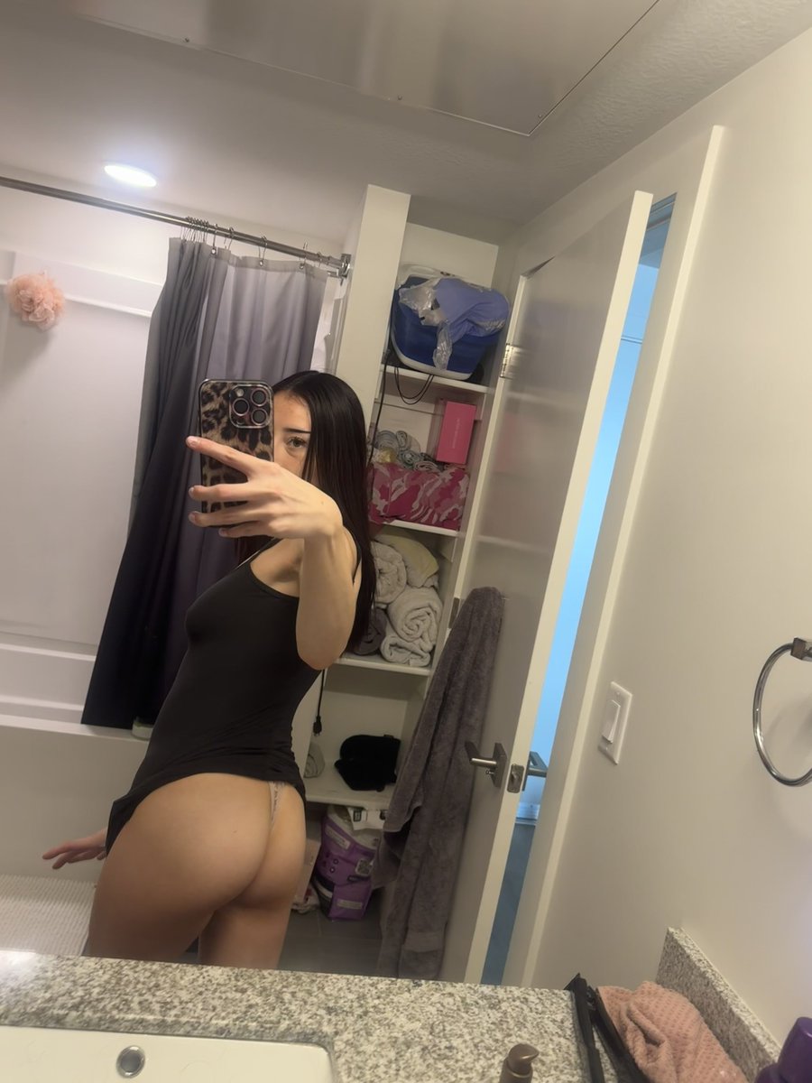 𝕜𝕒𝕟𝕕𝕚🍭𝕜𝕚𝕥𝕥𝕖𝕟🐾𖥔 ݁ tweet media