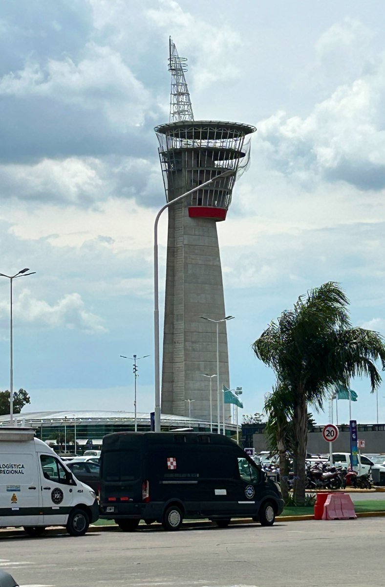 Vuelos y Spotters ✈ tweet media