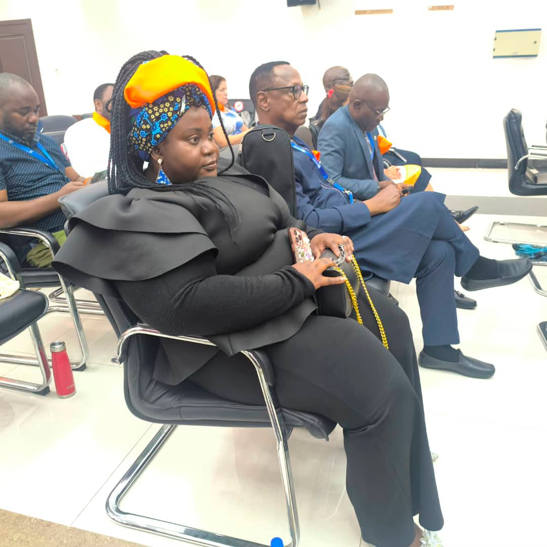 ONUGuineaEcua's tweet photo. Guinea Ecuatorial cierra los 16 Días de Activismo contra le Violencia de Género con un evento de compromiso con la iniciativa mundial “ÚNETE” en Malabo. #16diasdeactivismo #Igualdad #nohayexcusa https://t.co/uwz2xydOT9
