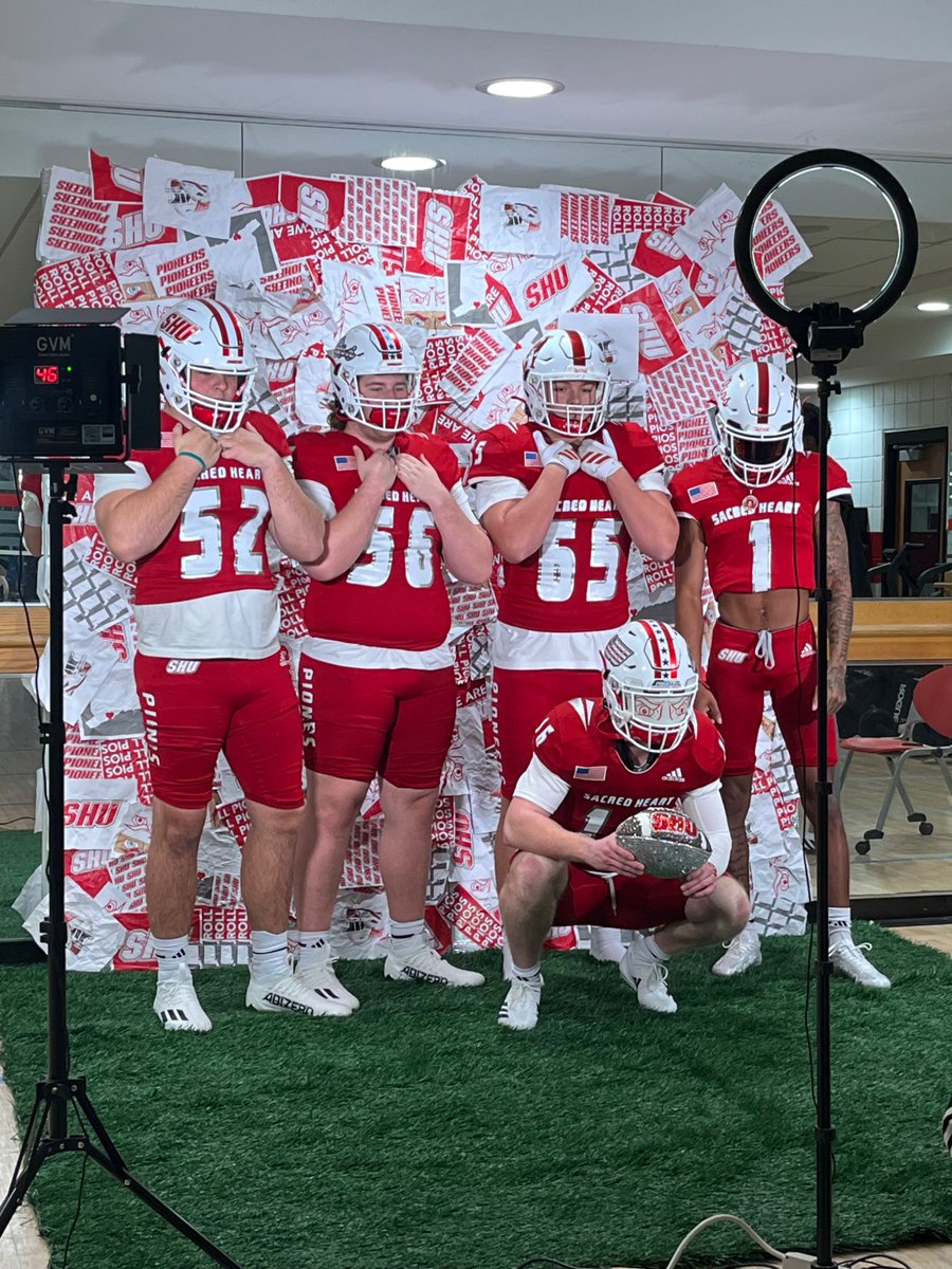 Official visit for <a href="/HobgoodJohnny/">Johnny Hobgood (QB/CF/RHP - 2026)</a> to <a href="/sacredheartufb/">Sacred Heart University Football</a>