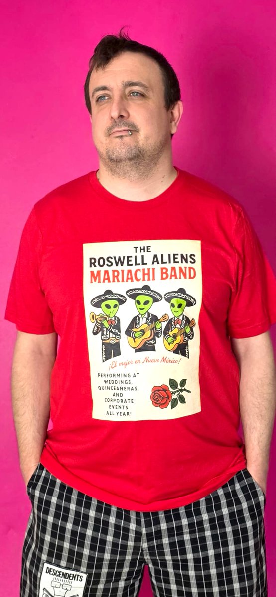 The Roswell Aliens at Lucky Pineapple Films 🍀🍍🎥 tweet media