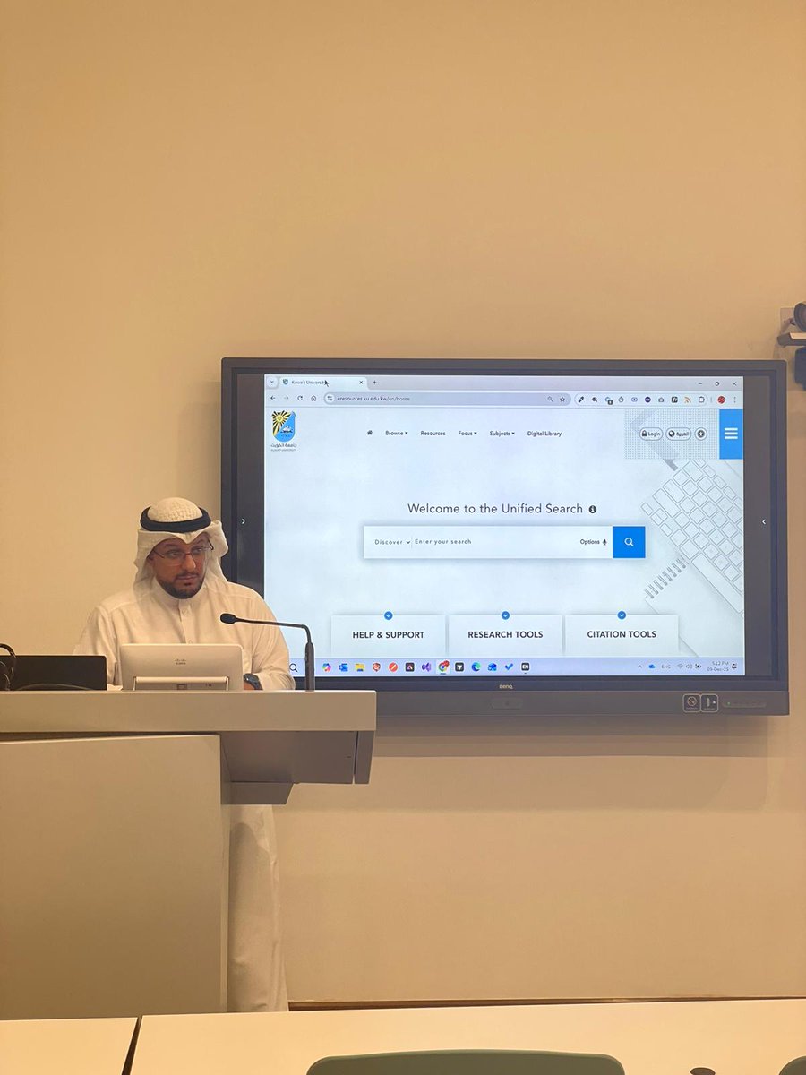 lib_admin's tweet photo. أقامت إدارة المكتبات ورشة تدريبية لطلبة الدراسات العليا بعنوان:
"طور بحثك الأكاديمي في منصات مكتبات جامعة الكويت"
وذلك يوم الثلاثاء الموافق 9 ديسمبر 2024
بمبنى المكتبة المركزية - مدينة صباح السالم الجامعية
قدم الورشة المهندس عبدالرحمن عمران

#جامعة_الكويت
#المكتبات https://t.co/mmu6q0oWW6