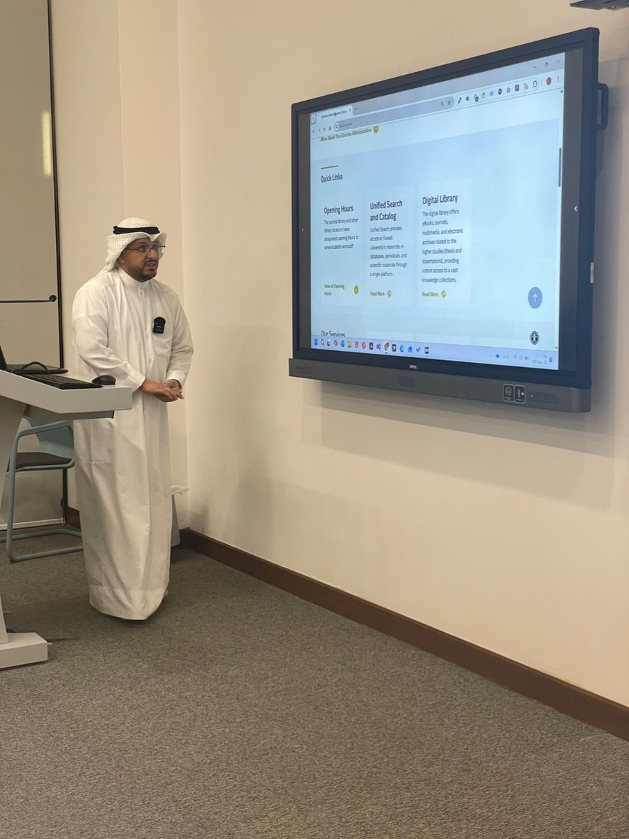 lib_admin's tweet photo. أقامت إدارة المكتبات ورشة تدريبية لطلبة الدراسات العليا بعنوان:
"طور بحثك الأكاديمي في منصات مكتبات جامعة الكويت"
وذلك يوم الثلاثاء الموافق 9 ديسمبر 2024
بمبنى المكتبة المركزية - مدينة صباح السالم الجامعية
قدم الورشة المهندس عبدالرحمن عمران

#جامعة_الكويت
#المكتبات https://t.co/mmu6q0oWW6
