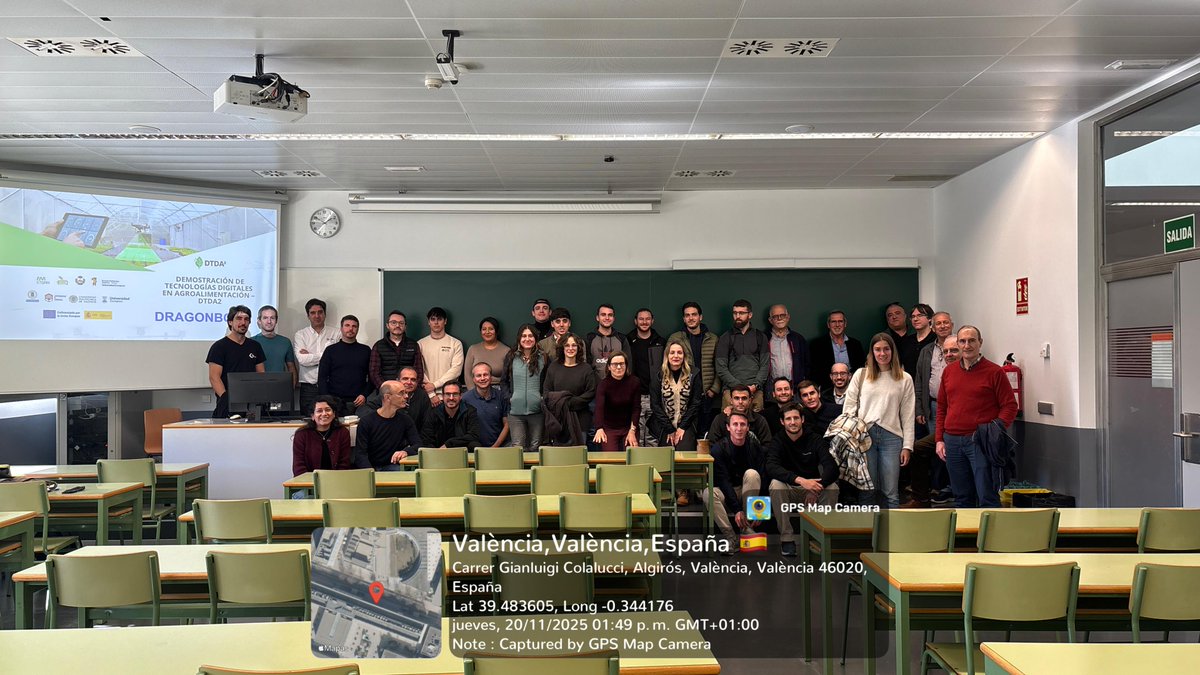 INDEREN_ENERGIA's tweet photo. El 20 de noviembre de 2025 tuvo lugar la jornada de demostración del proyecto #DRAGONBOT, una iniciativa centrada en el desarrollo de un robot recolector de fruta tropical, en la que participan la @UPV, #INDEREN, GreenVision y @nutai_com.
💡Más Info: https://t.co/zCyy27sJBb ♻️ https://t.co/zhJNnDWa1e
