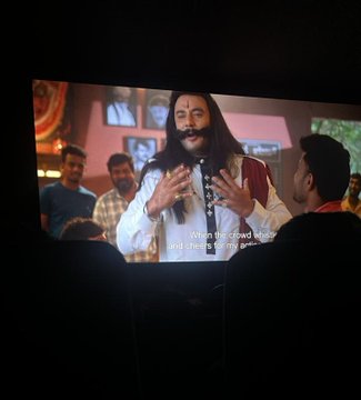 #TheDevil
Wow What a movie. Truly a masterpiece.
  I have no idea what's happening but let's continue.
The plot was so unpredictable that even the writers probably gave up halfway.
The acting? Oscar-worthy—if the category is Best Expression of Confusion
#Darshan #DevilTheMovie