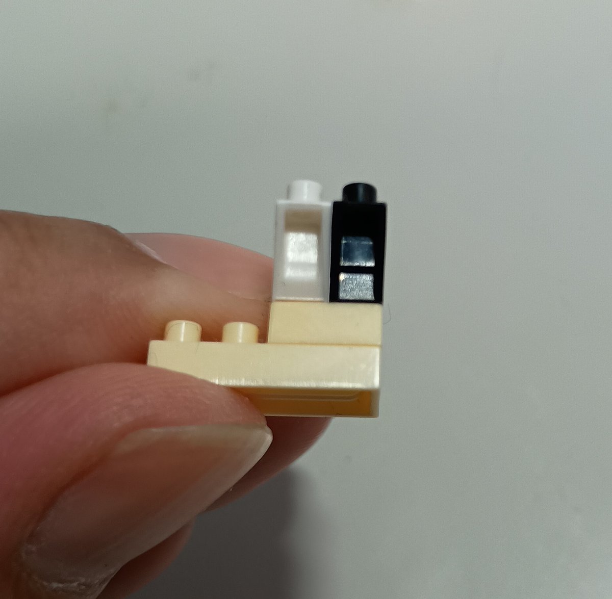 fuku_nano5555 @echizen_nano とりあえず手元にあった中であたらしめの