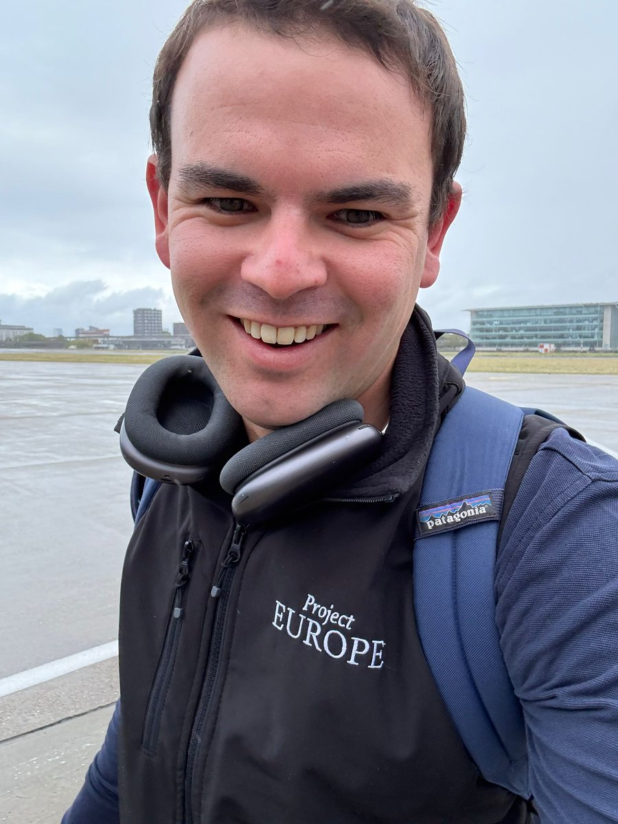 Menno Axt tweet media