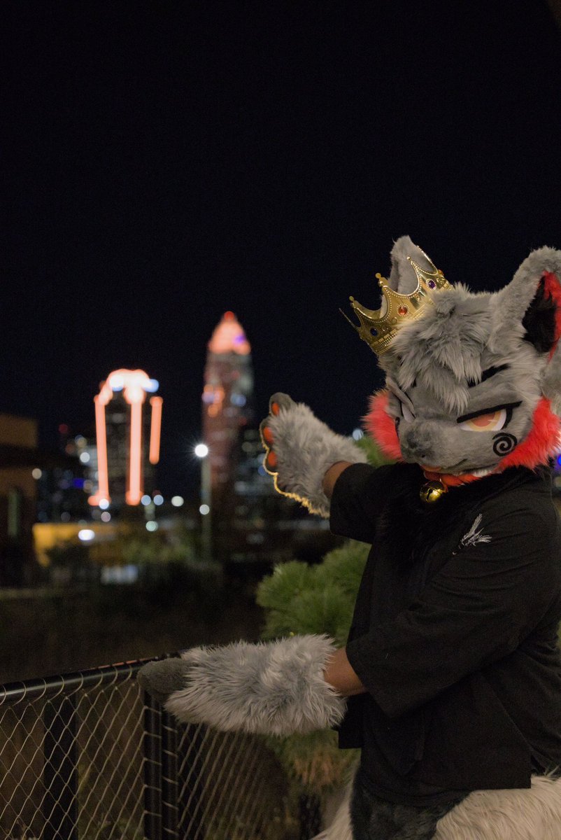 Skyline owo