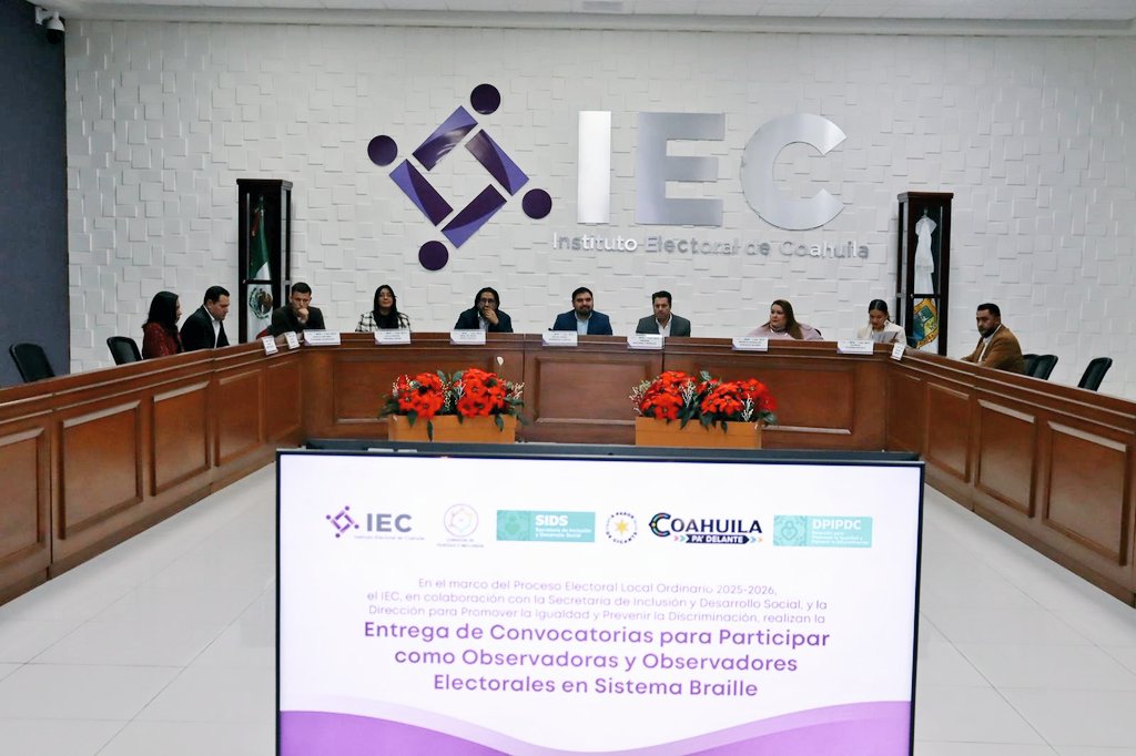 En este momento se lleva a cabo la entrega de convocatorias en sistema Braille para participar como Observadoras y Observadores Electorales en el PEL 2025-2026, evento coordinado por el IEC, la <a href="/SIDS_Coahuila/">SIDS_Coahuila</a> y la Dirección para Promover la Igualdad y Prevenir la Discriminación.
